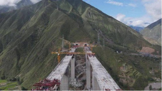国家高速公路（G8513）武都至九寨沟建设项目机电工程